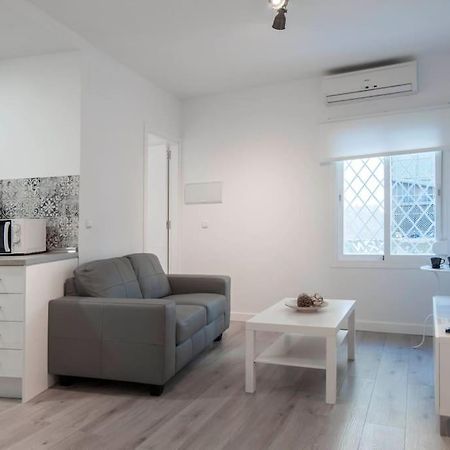 Moderno Apartamento En Plaza Merced Malaga Luaran gambar